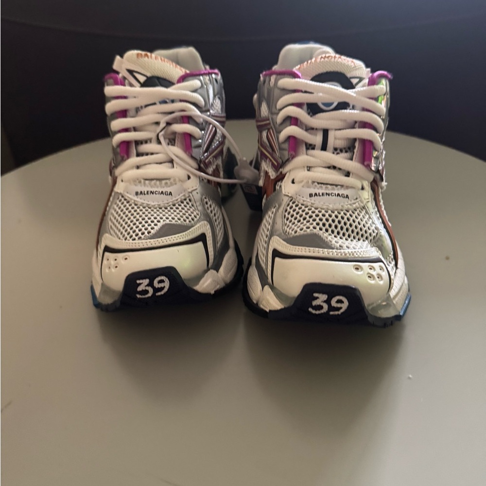 Balenciaga Women’s Sneakers - White and Purple